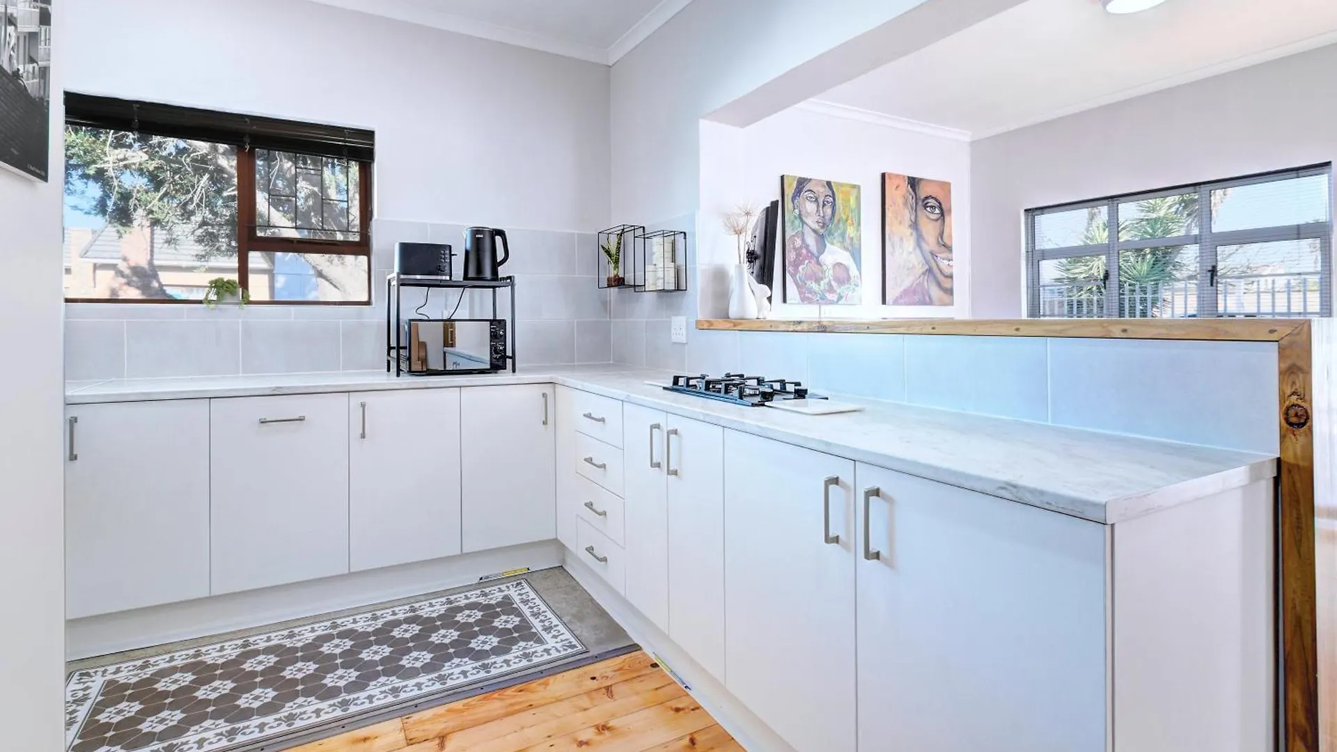 Apartment Affinity Cottage Port Elizabeth
